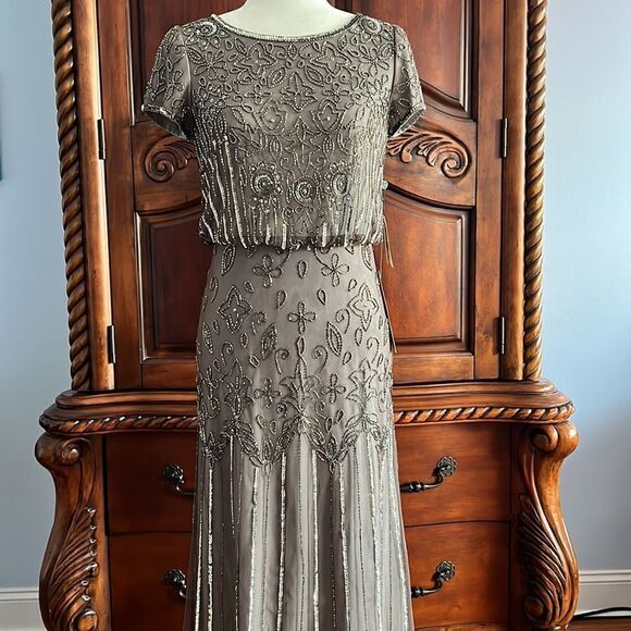 Adrianna Papell short sleeve blouson beaded gown in Lead- size 2 NWT - Picture 4 of 13